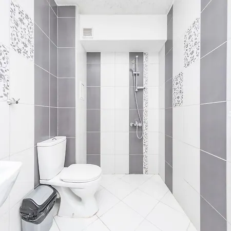 & Free Underground Garage Apartament