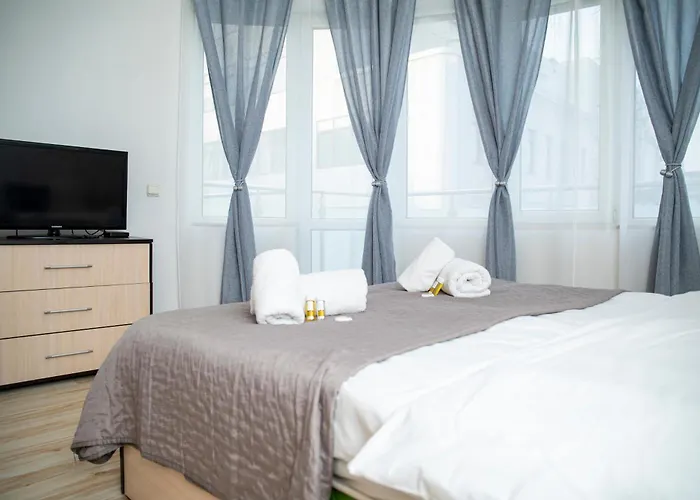 & Free Underground Garage 公寓 *