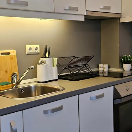 & Free Underground Garage Apartman *